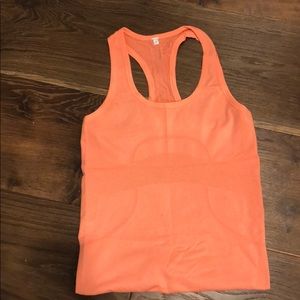 Lululemon tank top